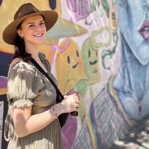 Meet your Posher, Catrine